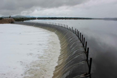 Presa Endhó