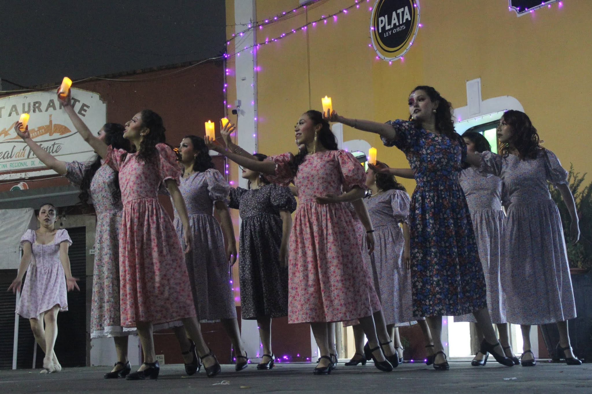SanctoArte 2026, festival de Día de Muertos en Real del Monte organizado por la UAEH.