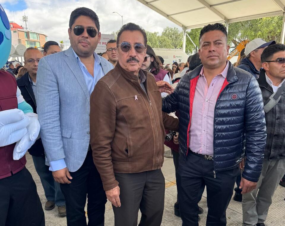 Pemex ha donado más de 654 millones de pesos a Hidalgo; Armando Ángeles acompaña entrega de equipo