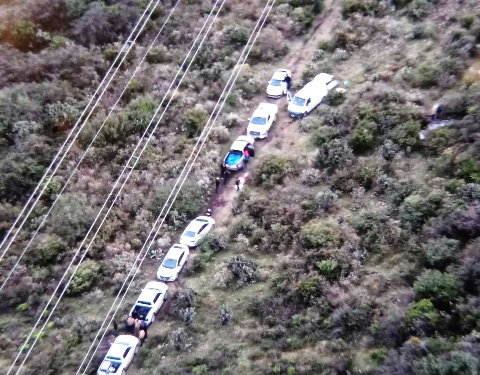 ¿Qué se sabe de los cinco cuerpos hallados en una fosa clandestina de Hidalgo?