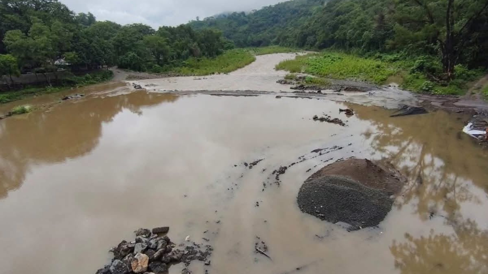Lluvias causan daños en Hidalgo