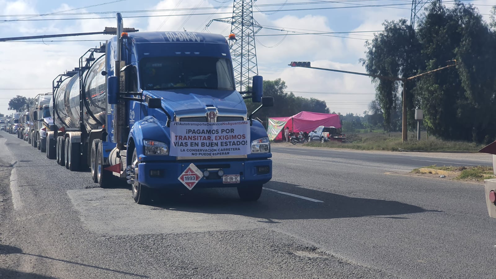 Caravana de Tula–Tepeji exige seguridad y freno a extorsiones